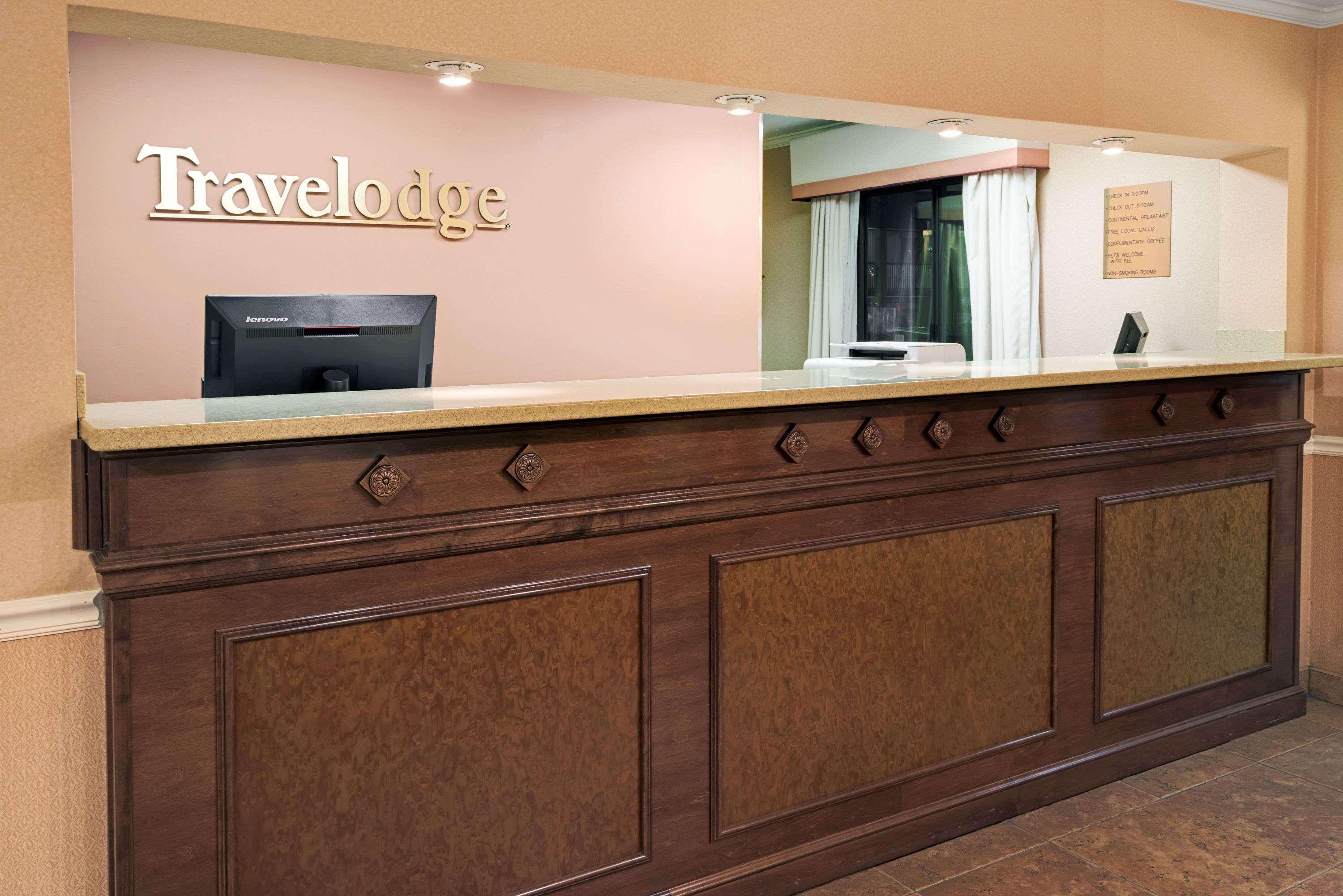 Travelodge By Wyndham Beckley Εξωτερικό φωτογραφία